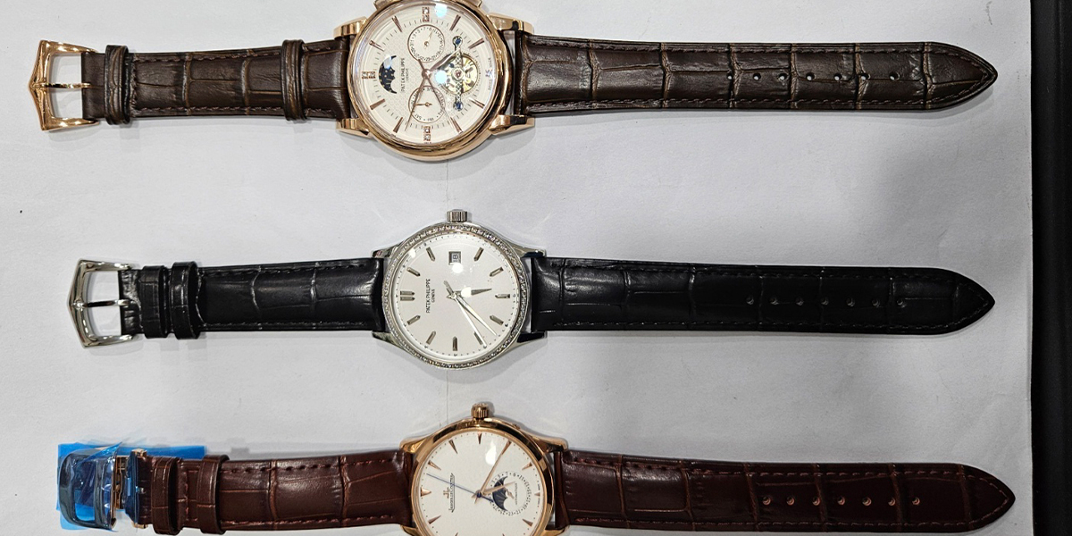 20250811164252_hFSB6dgp.jpg_carousel_남대문명품시계수리_보람사,W&S,남대문명품시계수리,명동명품시계수리,소공동명품시계수리,을지로명품시계수리,시청명품시계수리,강남명품시계수리,서초명품시계수리,악어가죽시계밴드핸드메이드